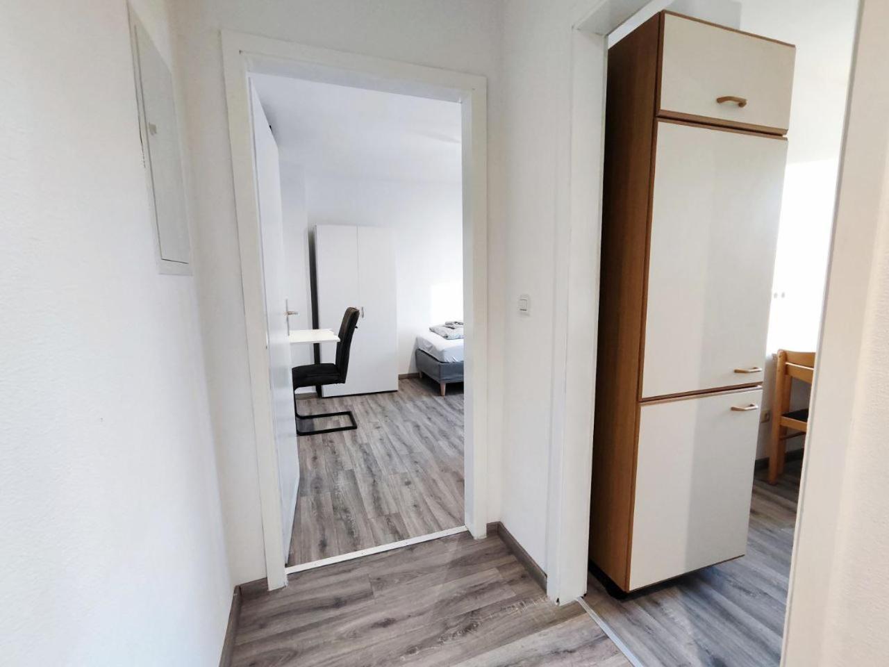 New High Speed Wifi - Elegantes 2 Schlafzimmer Apart Mit 3 Betten Pforzheim Exteriör bild